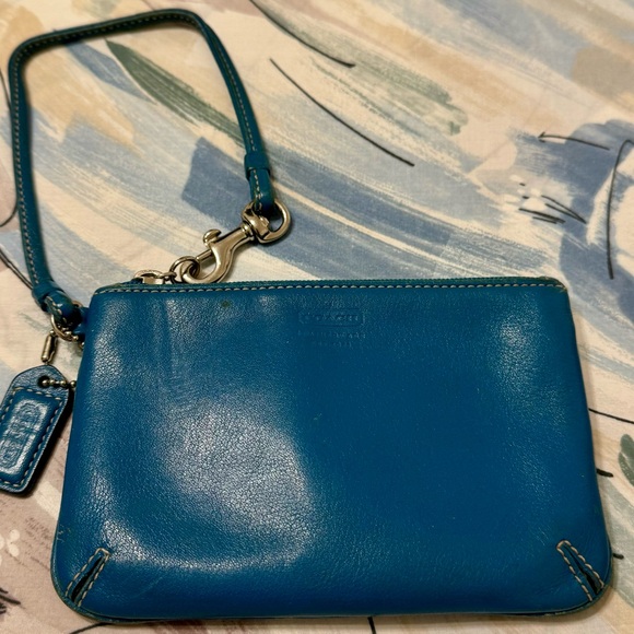 1941 Vintage COACH Leather Wristlet - Picture 5 of 9